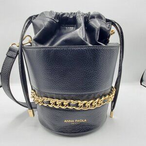 Women's Black Leather Bucket Bag